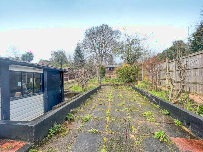 3 Bedroom SemiDetached House To Rent In Shaldon Drive, Littleover