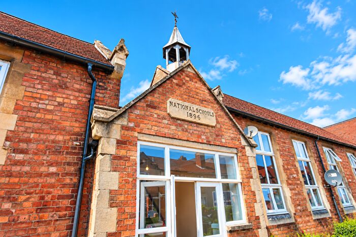 1 Bedroom Flat To Rent In The Old School House, Kings Road, Evesham, WR11
