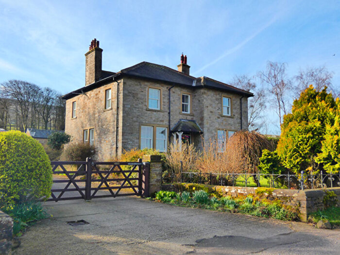 4 Bedroom Detached House For Sale In Marridale, Gayle, DL8