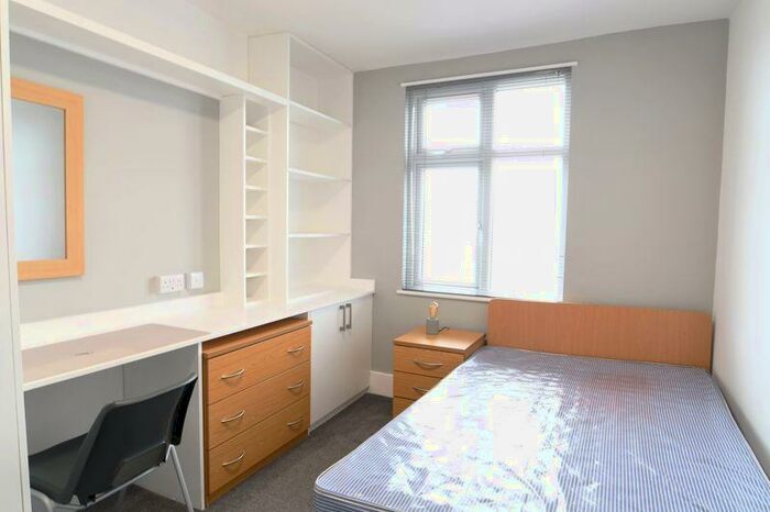 5 Bedroom Terraced House To Rent In Islingword Street, Brighton, BN2