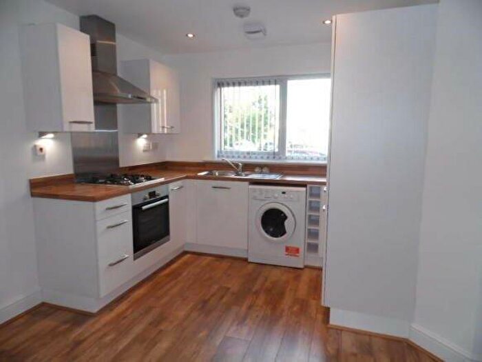 2 Bedroom Semi Detached House To Rent In School House Mews, Doncaster, DN1