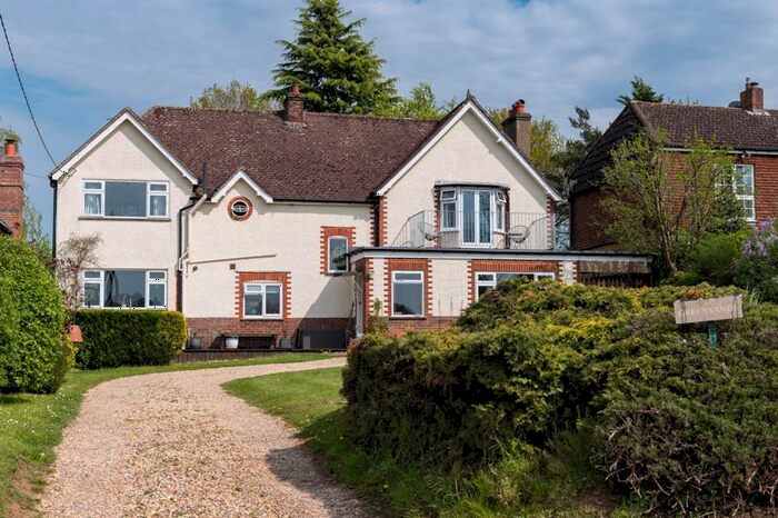 6 Bedroom Detached House For Sale In Wonham Way, Gomshall, Guildford, GU5