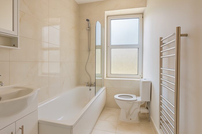4 Bedroom Terraced House To Rent In Seymour Road, Bristol, BS16