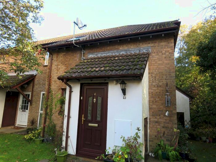 1 Bedroom End Of Terrace House To Rent In Ashlet Gardens, New Milton, BH25