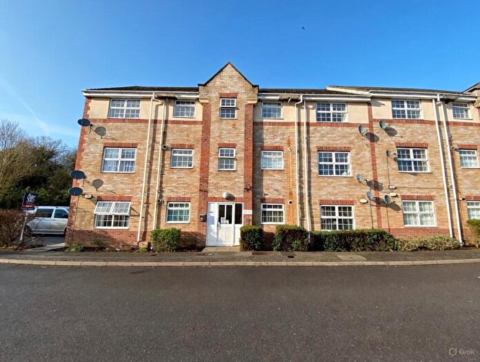 2 Bedroom Flat To Rent In Maunder Close Chafford Hundred, RM16