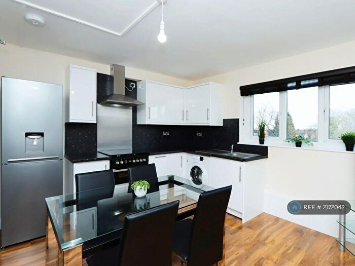 2 Bedroom Flat To Rent In Leigh Road, Birmingham, B8