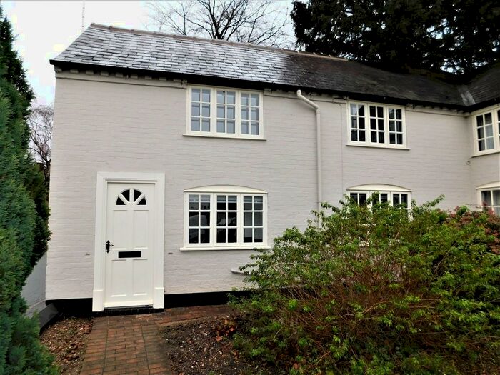 2 Bedroom Cottage To Rent In Wales Lane, Barton Under Needwood, DE13