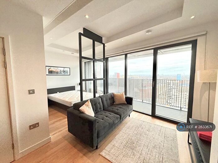 Studio To Rent In Corson House, London, E14