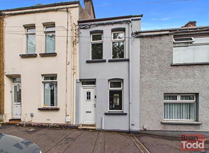 1 Bedroom TownHouse For Sale In Old Glenarm Road, Larne, BT40