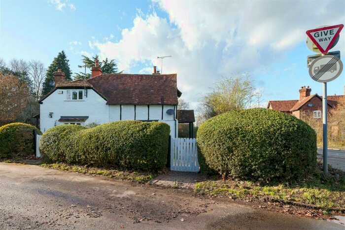 1 Bedroom Semi-Detached House To Rent In Ockham Road North, Ockham, GU23