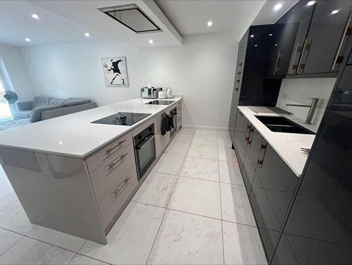 1 Bedroom Semi-detached House To Rent In Mayfield Park South, Bristol, BS16