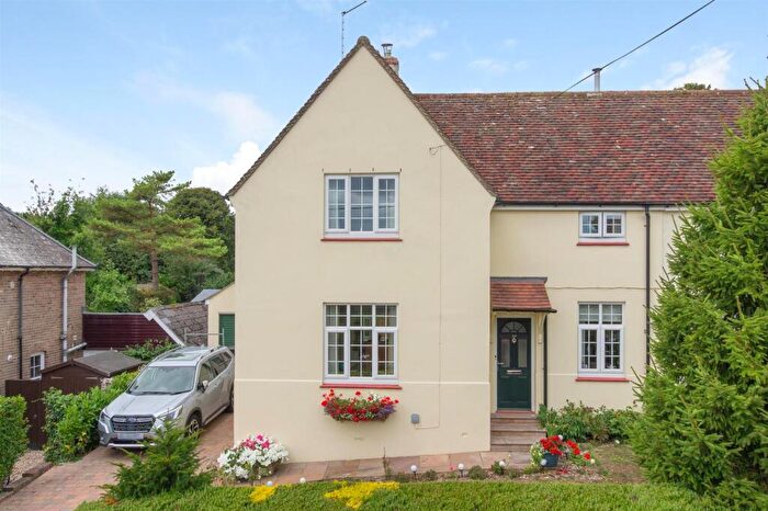 3 Bedroom Semi-Detached House For Sale In Herrison Road, Dorchester, DT2