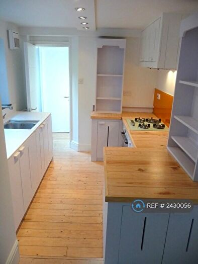 4 Bedroom Terraced House To Rent In Glenroy Street, Cardiff, CF24