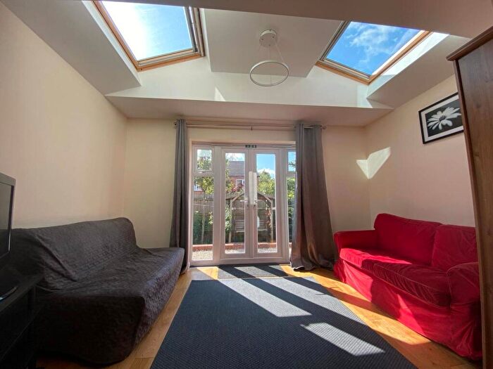 4 Bedroom Semi-Detached House To Rent In Maplin Close, CV4