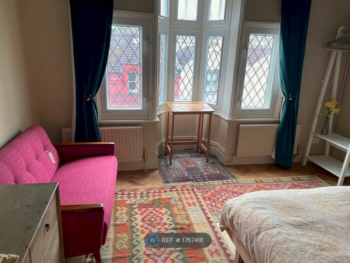 1 Bedroom Semi-Detached House To Rent In North Road, St. Andrews, Bristol, BS6
