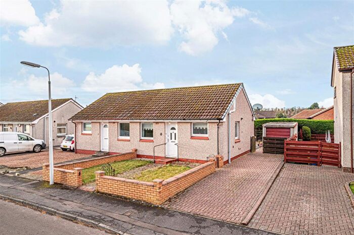 1 Bedroom Semi-Detached Bungalow For Sale In Glenavon Drive, Cairneyhill, KY12