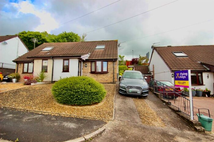 2 Bedroom Semi-Detached House To Rent In Yew Grove, Woodfieldside, Blackwood, NP12