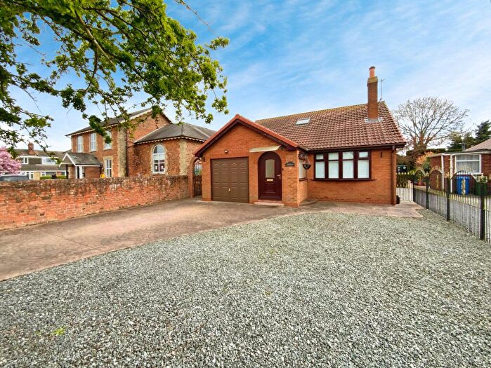 3 Bedroom Detached Bungalow For Sale In Benningholme Lane, Skirlaugh, Hull, HU11