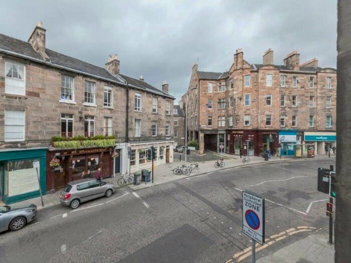 2 Bedroom Flat To Rent In Raeburn Place, Stockbridge, New Town, EH4