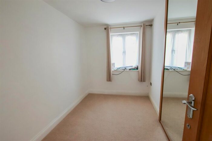 5 Bedroom Detached House To Rent In West End Road, West End, Southampton, SO18