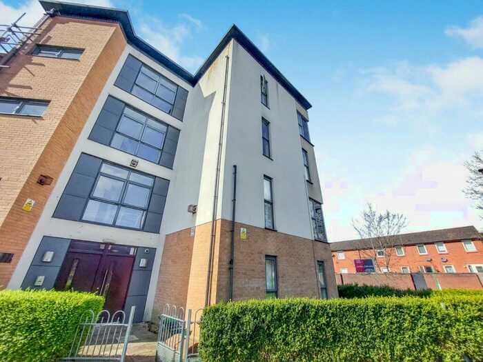 2 Bedroom Flat To Rent In Duke Street, Salford, M7