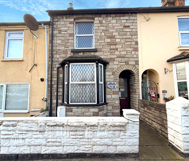 3 Bedroom Terraced House For Sale In Park Street, Aylesbury, HP20