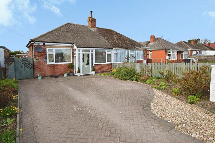 3 Bedroom Bungalow For Sale In Croft Bank, Skegness, PE24