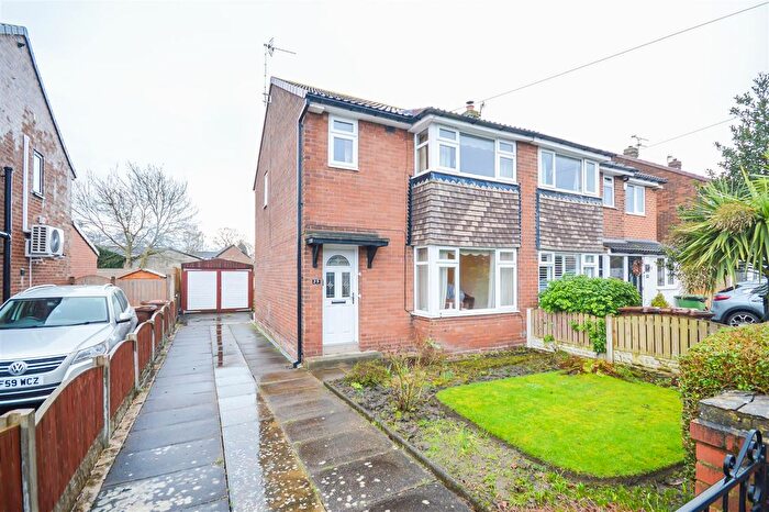 3 Bedroom Semi Detached House For Sale In Altofts Lodge Drive, Normanton, WF6