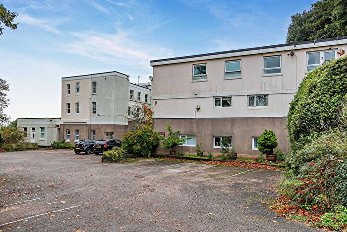 1 Bedroom Flat For Sale In Higher Warberry Road, Torquay, TQ1