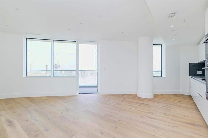 2 Bedroom Detached House To Rent In Lombard Wharf, Lombard Road, Battersea, Londom, SW11