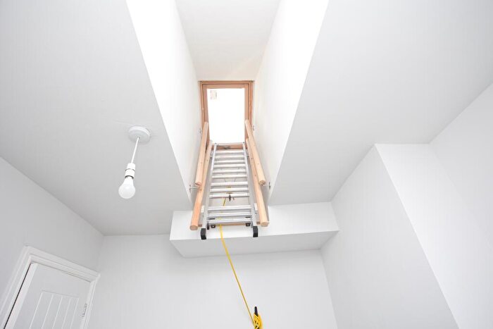 3 Bedroom Terraced House For Sale In Wyndham Road, Dover, Kent, CT17