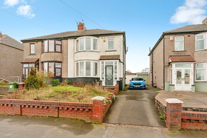 3 Bedroom Semi Detached House For Sale In Rossendale Road, Burnley, Lancashire, BB11