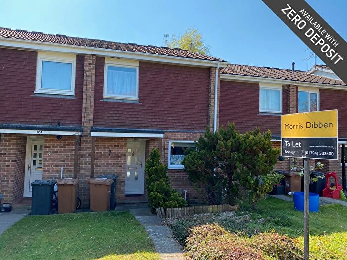 3 Bedroom Town House To Rent In St. Blaize Road, Romsey, SO51