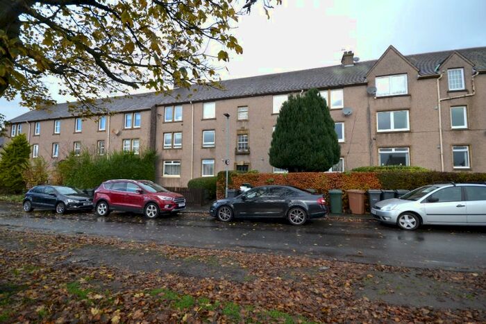 2 Bedroom Flat To Rent In Drumbrae Drive, Clermiston, Edinburgh, EH4