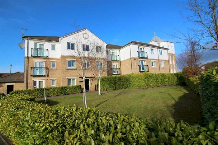 2 Bedroom Apartment To Rent In Luxury Two Double Bedroom Top Floor Apartment, CM2