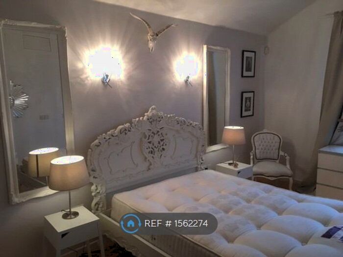 1 Bedroom Flat To Rent In Harberson Road, London, SW12