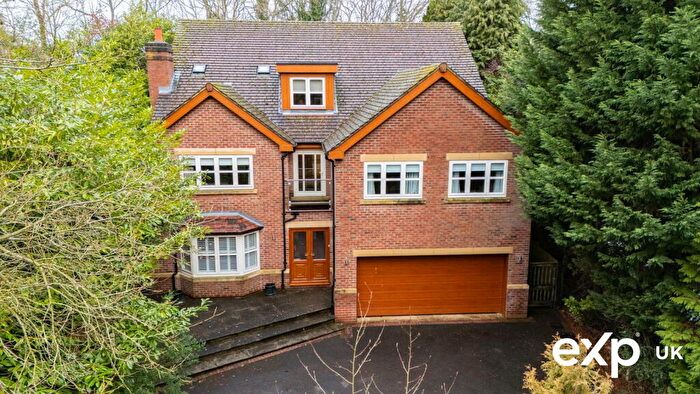 6 Bedroom Detached House For Sale In Church Drive, Ravenshead, NG15