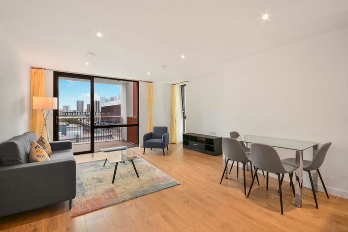 1 Bedroom Flat To Rent In Langham House, Forrester Way, Stratford, E15