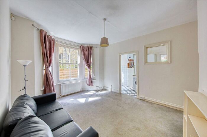3 Bedroom Maisonette To Rent In Nevis Road, SW17