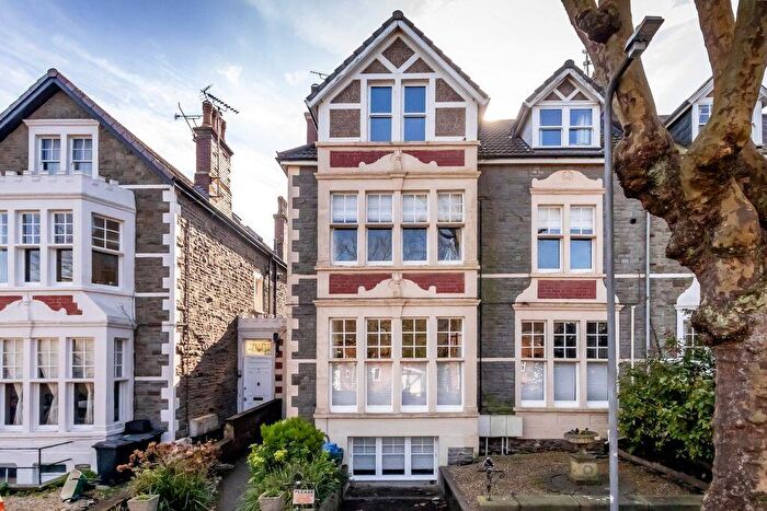 2 Bedroom Apartment For Sale In Belvedere Road | Redland, BS6