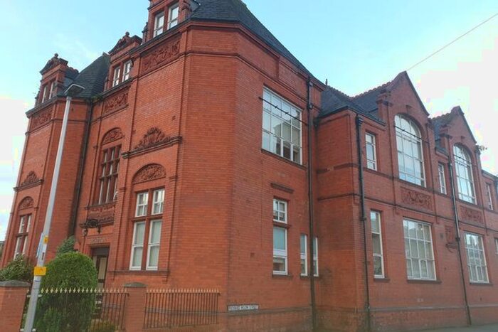 1 Bedroom Flat To Rent In Flag Lane, Crewe, CW1