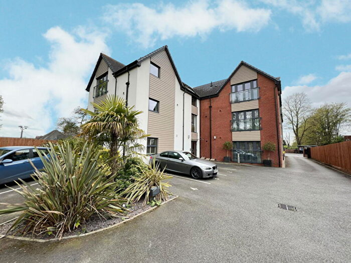 2 Bedroom Apartment For Sale In St James Court, Stratford Road, Shirley, B90