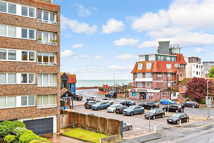 1 Bedroom Flat For Sale In Stade Street, Hythe, Kent, CT21