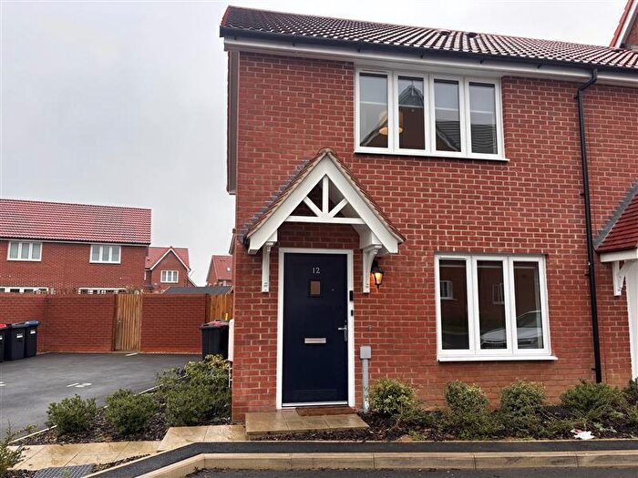 3 Bedroom Semi Detached House To Rent In Thackerey Crescent, Milton Keynes, Buckinghamshire, MK4