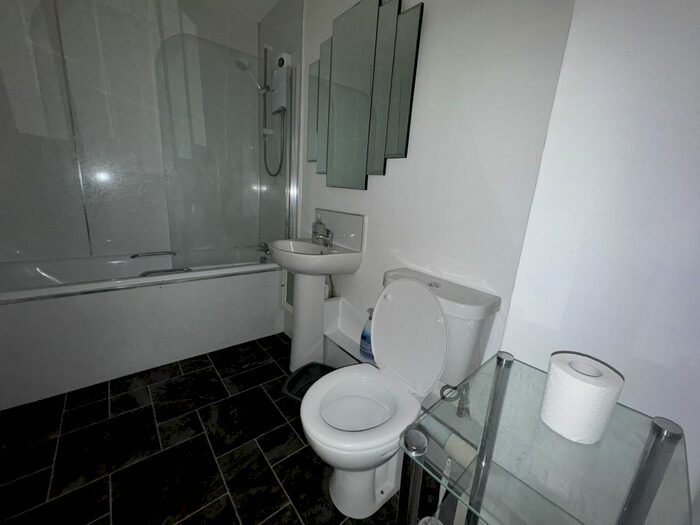 1 Bedroom Flat To Rent In Court Street, Dundee, DD3