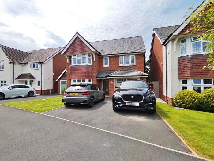 4 Bedroom Detached House To Rent In Berry Avenue, Whittle-Le-Woods, Chorley, PR6