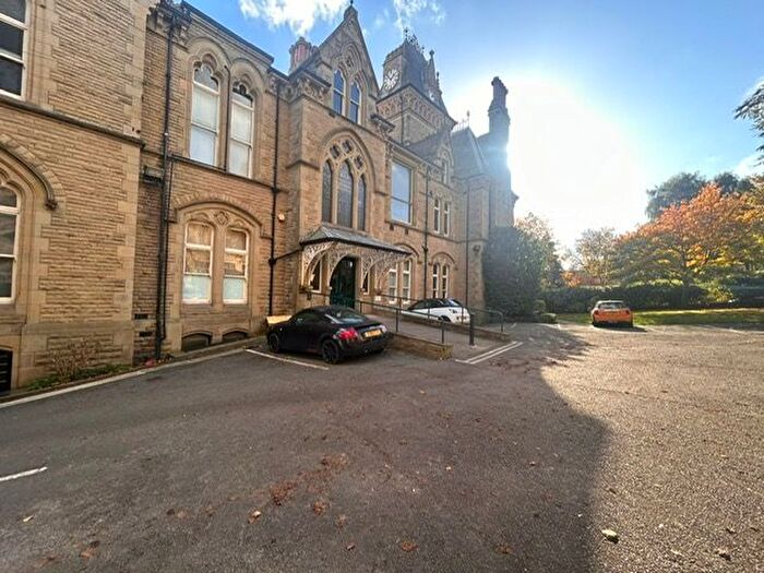 1 Bedroom Flat To Rent In Halifax Road, Dewsbury, WF13