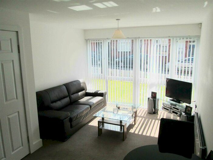 1 Bedroom Flat For Sale In Ashley Court, Hall Street, Manchester, M27