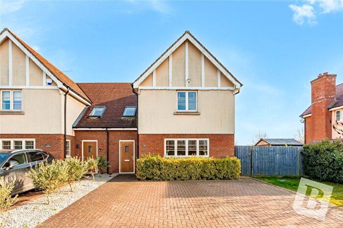 4 Bedroom Semi-Detached House For Sale In Rookery Road, Nine Ashes, Blackmore, Essex, CM4