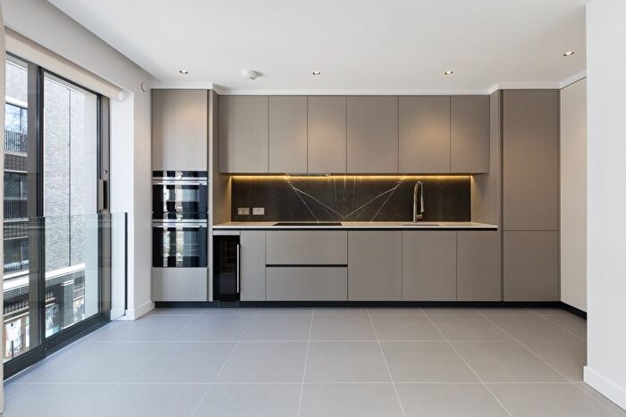 2 Bedroom Flat To Rent In Kings Road, London, SW3